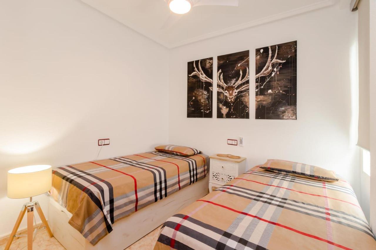 Residenz Habaneras Apartment Torrevieja Exterior photo